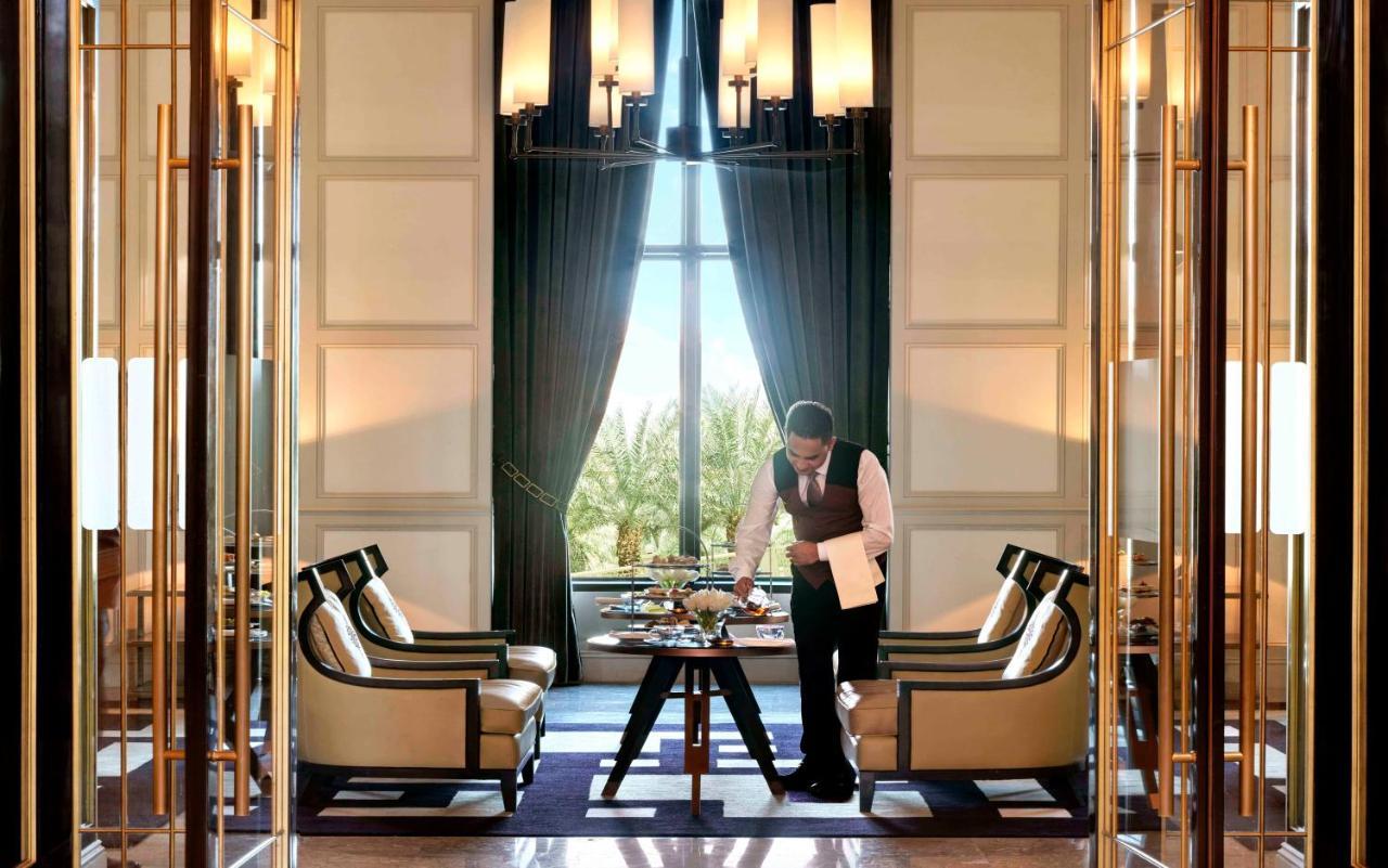 페어몬트 리야드 호텔 외부 사진 The Concierge